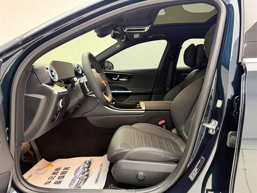 Mercedes-Benz C Class 2024 #16 Mercedes-Benz C Class 2024 car image #16