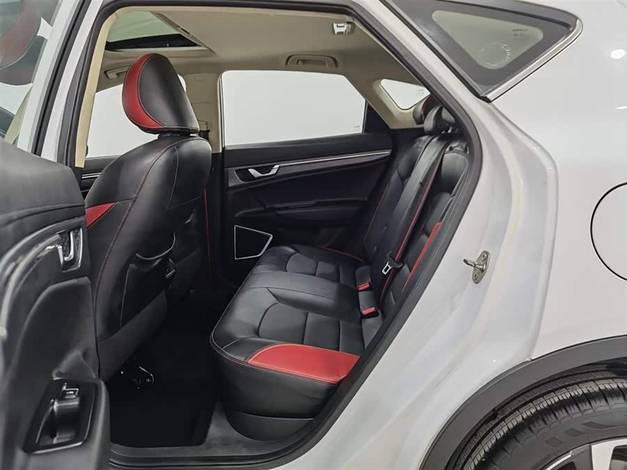 GEELY Emgrand GS 2020 car image #16