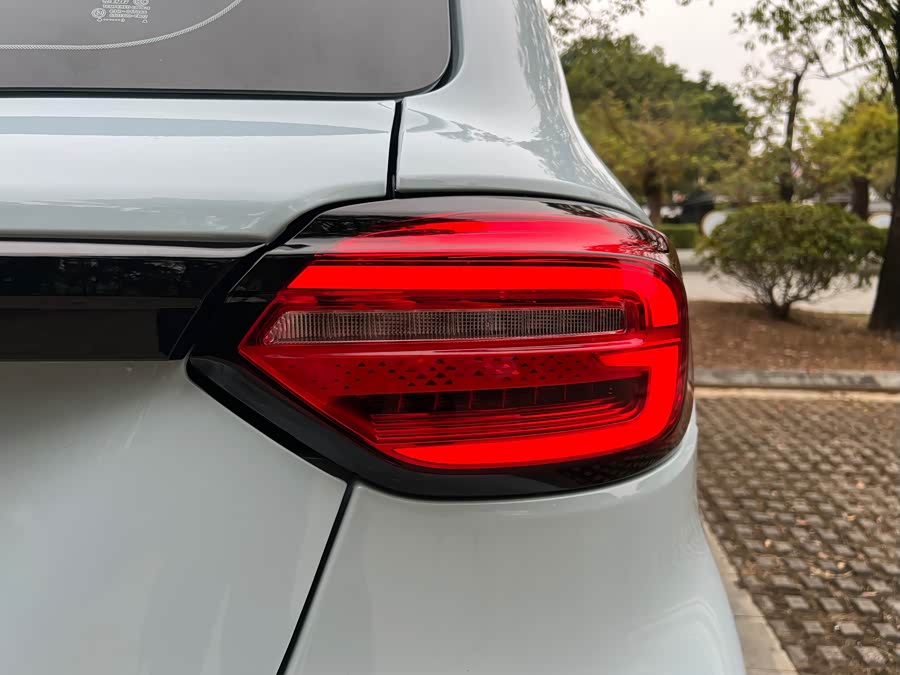 零跑汽车 零跑T03 2023 汽车图片 #16