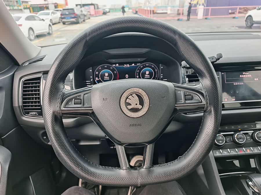 Skoda Kodiaq 2020 car image #16
