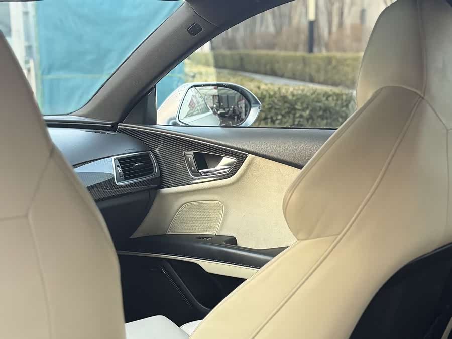 Audi RS 7 2021 car image #16