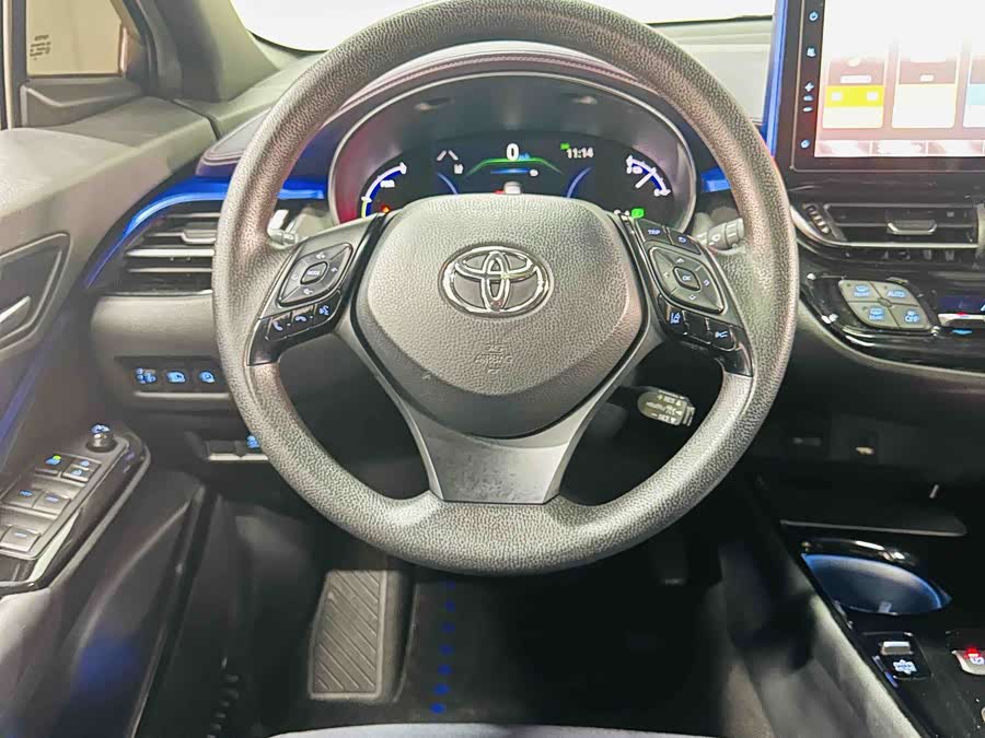 Toyota C-HR EV 2021 immagine di auto #16