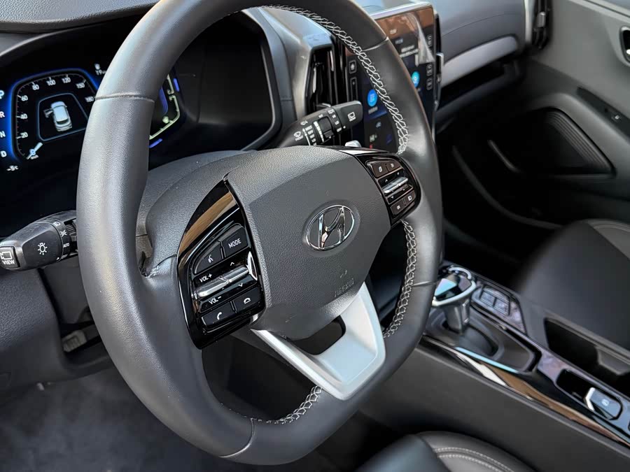 Hyundai ix35 2022 car image #16