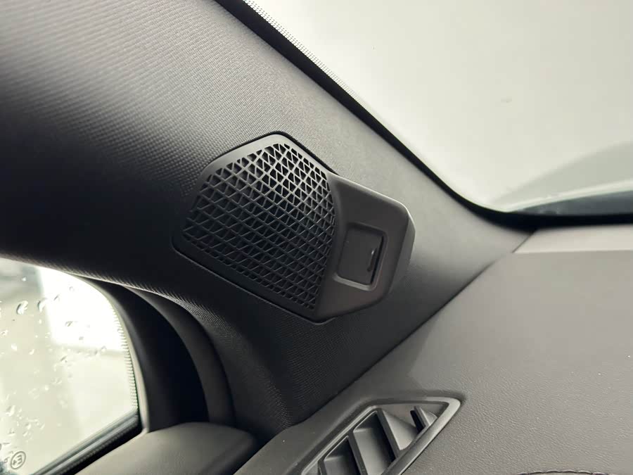 BYD SongL DM-i 2025 صورة سيارة #16