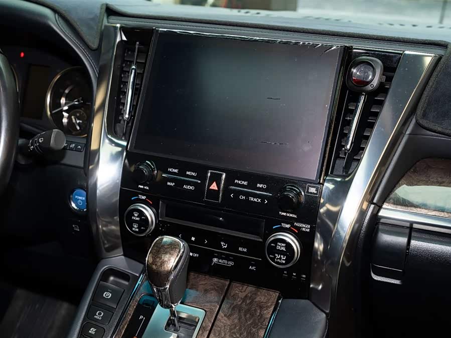 Toyota Vellfire 2021 #16 Toyota Vellfire 2021 immagine di auto #16