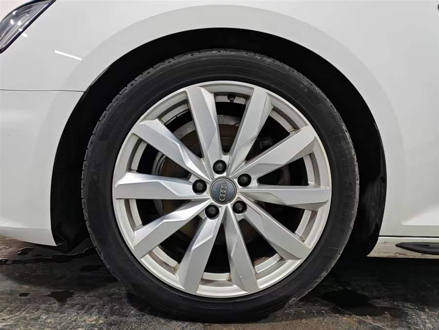 Audi A4 (Imported) 2020 car image #16