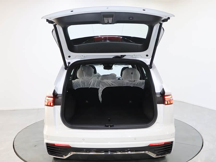 GEELY Monjaro 2025 #16 GEELY Monjaro 2025 car image #16