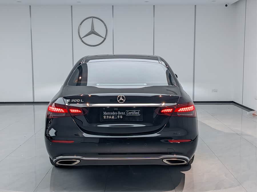 Mercedes-Benz E Class 2021 car image #16