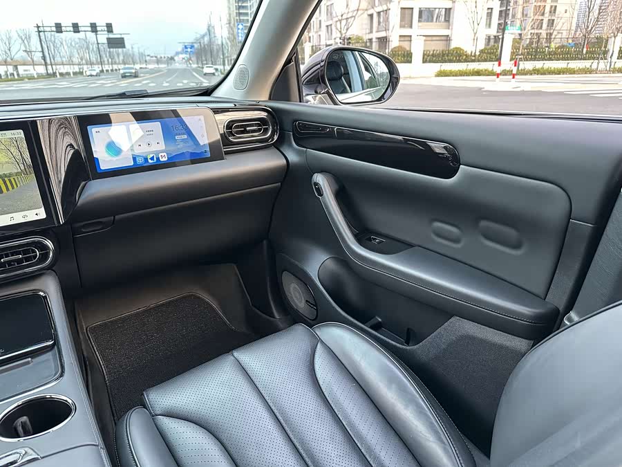 零跑汽车 零跑C11 2022 汽车图片 #16