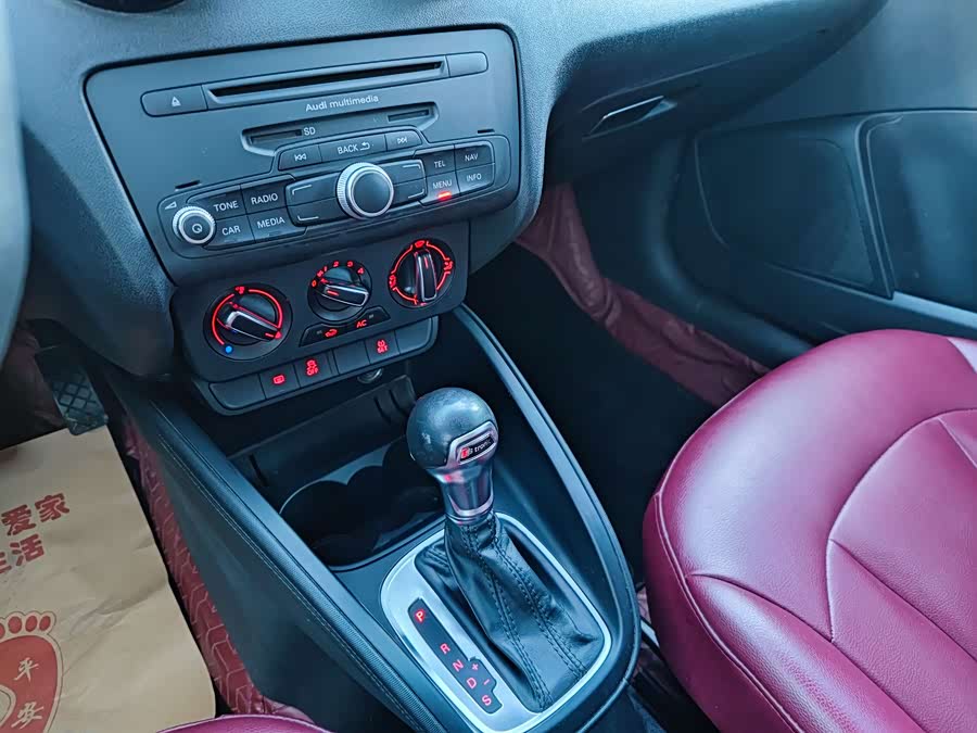 Audi A1 2014 car image #16