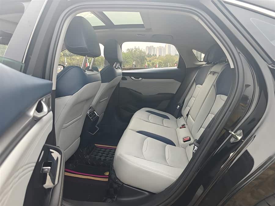 GEELY Preface 2022 #16 GEELY Preface 2022 car image #16