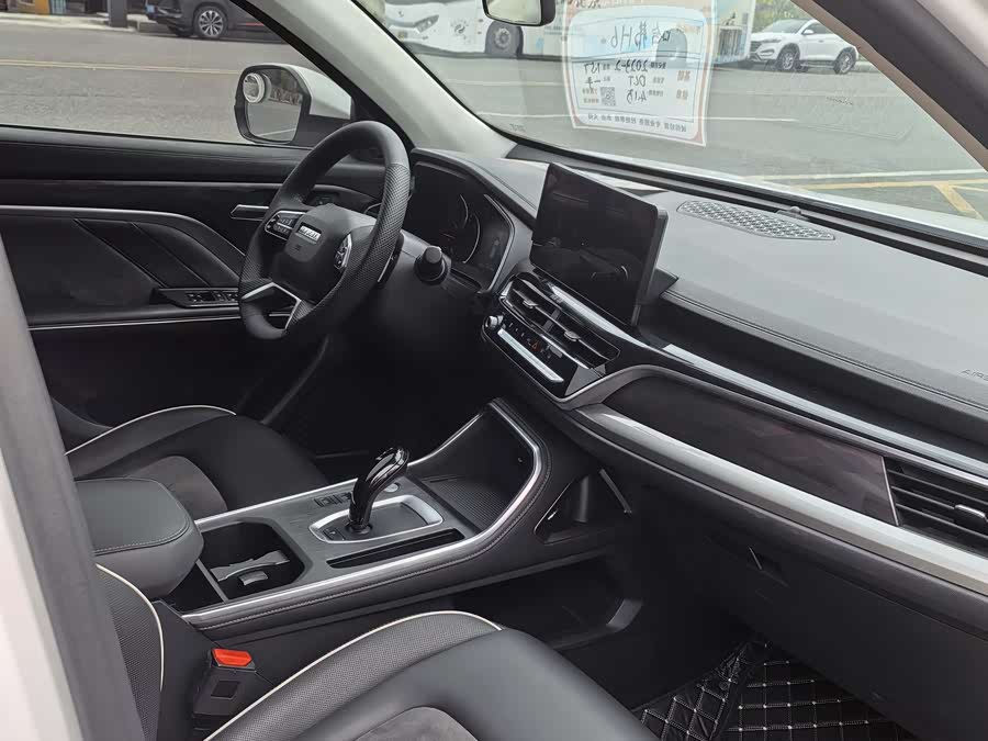 Haval H6 2023 car image #16