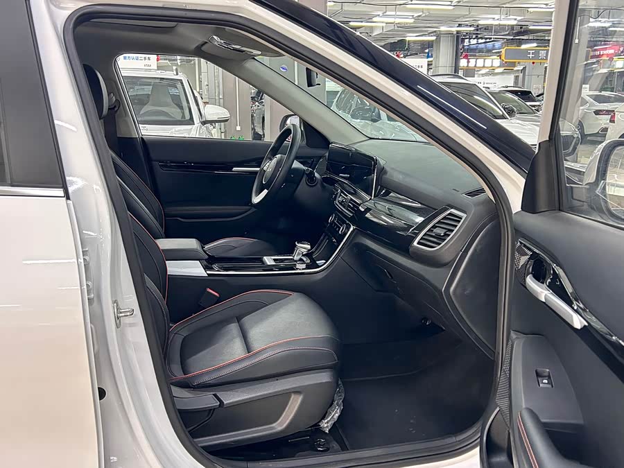 Kia Seltos 2023 immagine di auto #16