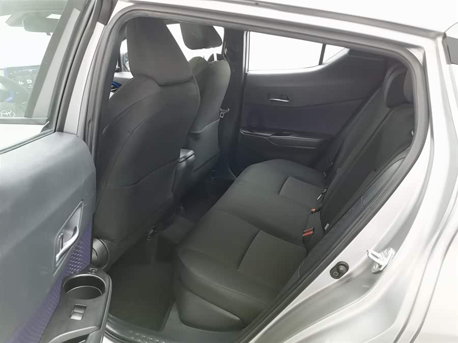 Toyota Izoa 2020 immagine di auto #16