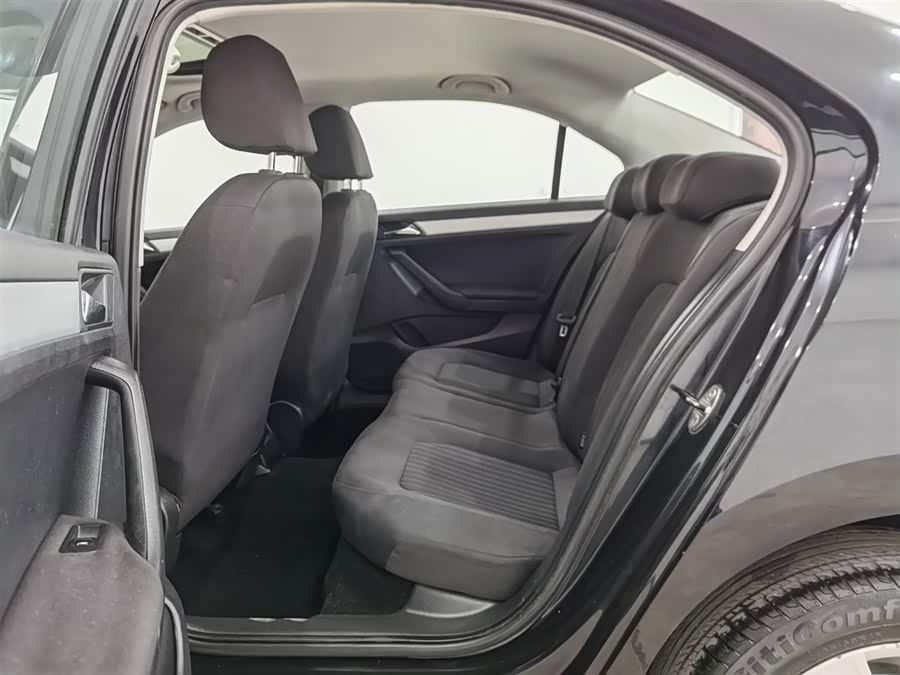 Jetta Jetta 2014 #16 Jetta Jetta 2014 car image #16