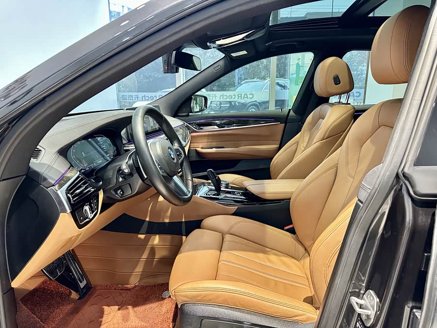 BMW 6 Series GT 2022 car image #16