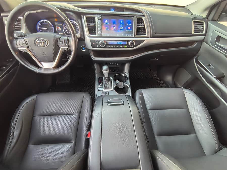 Toyota Highlander 2018 #16 Toyota Highlander 2018 car image #16