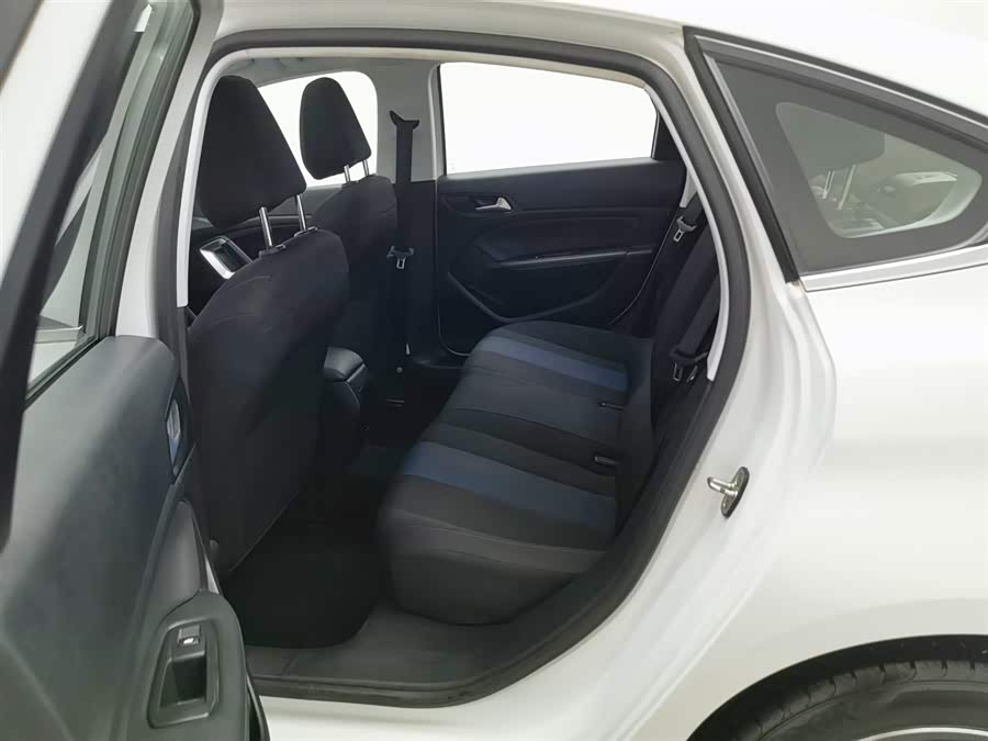 标致 标致308 2017 汽车图片 #16