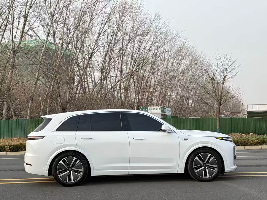Li L7 2024 car image #16
