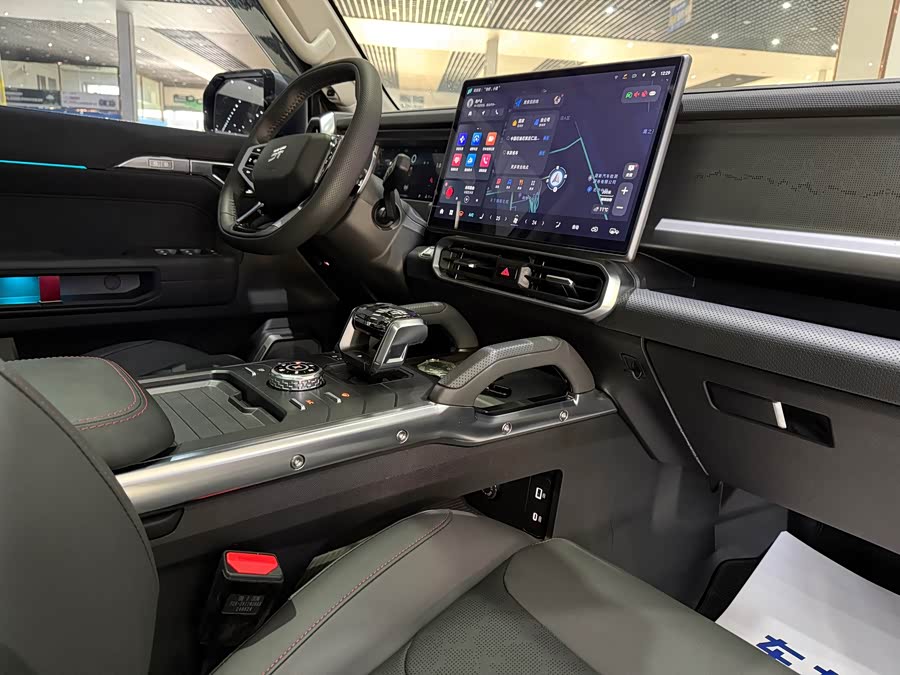 Jetour Traveller 2024 car image #16