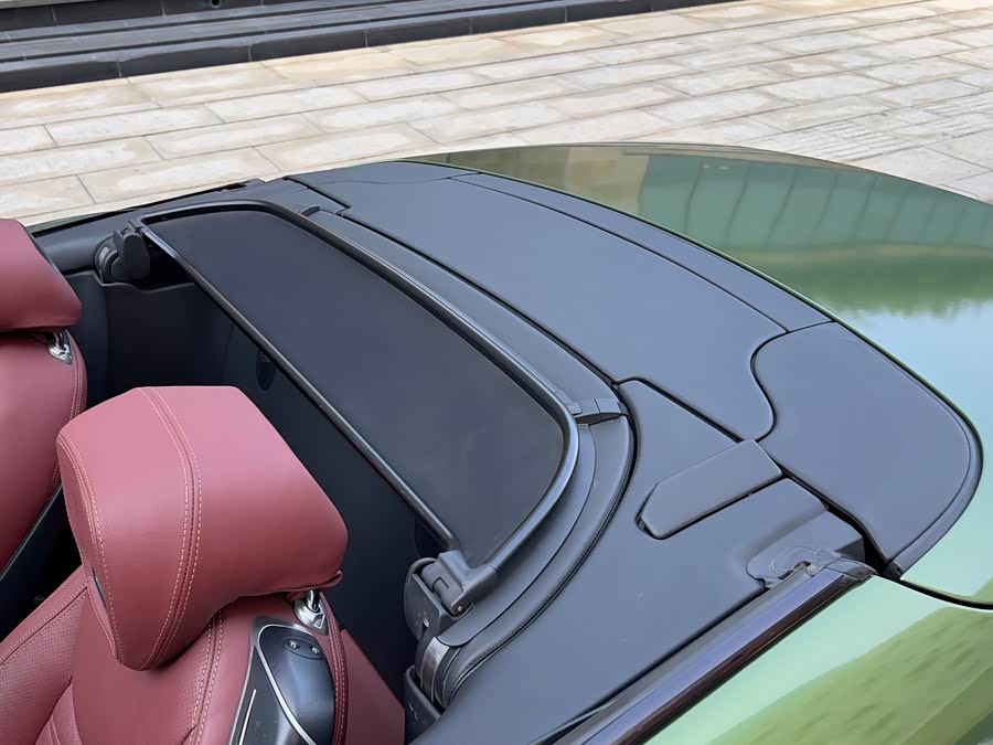 Mercedes-Benz SL Class 2011 car image #16