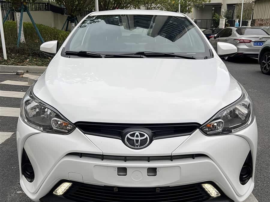 Toyota Yaris L Zhixiang 2022 صورة سيارة #16