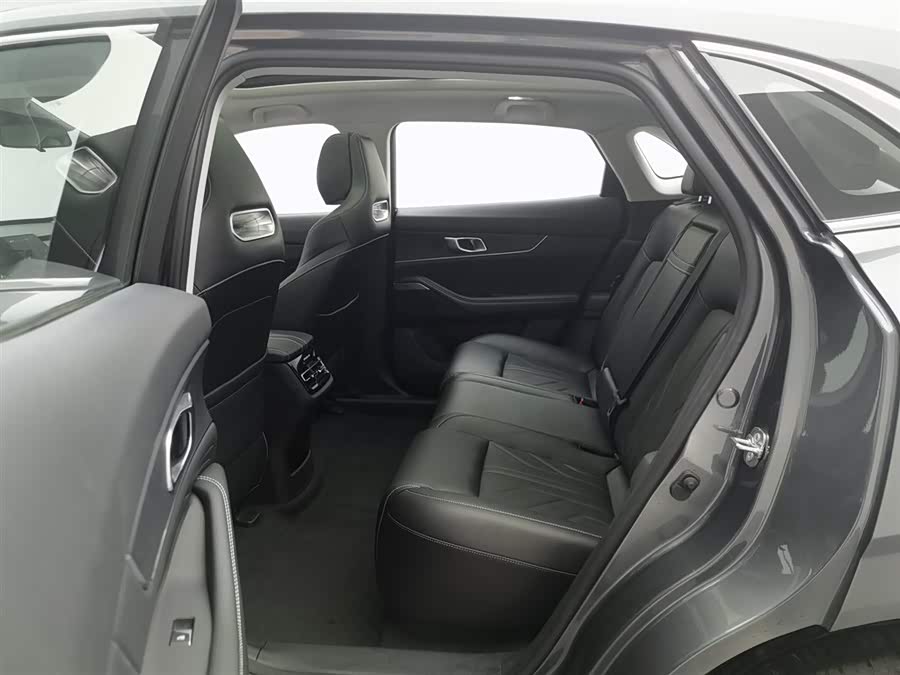 Changan UNI-K iDD 2026 car image #16