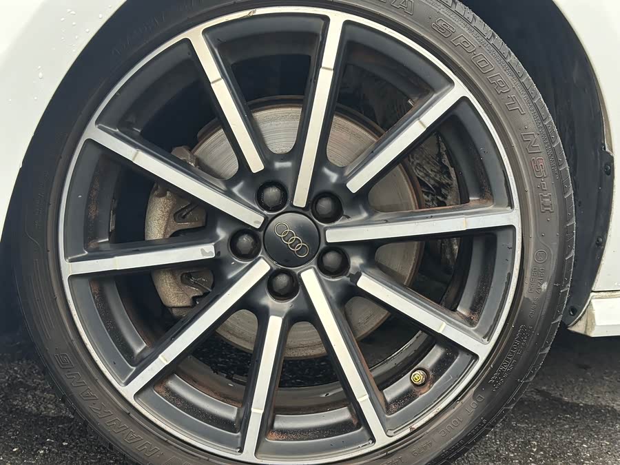 Audi A1 2018 car image #16