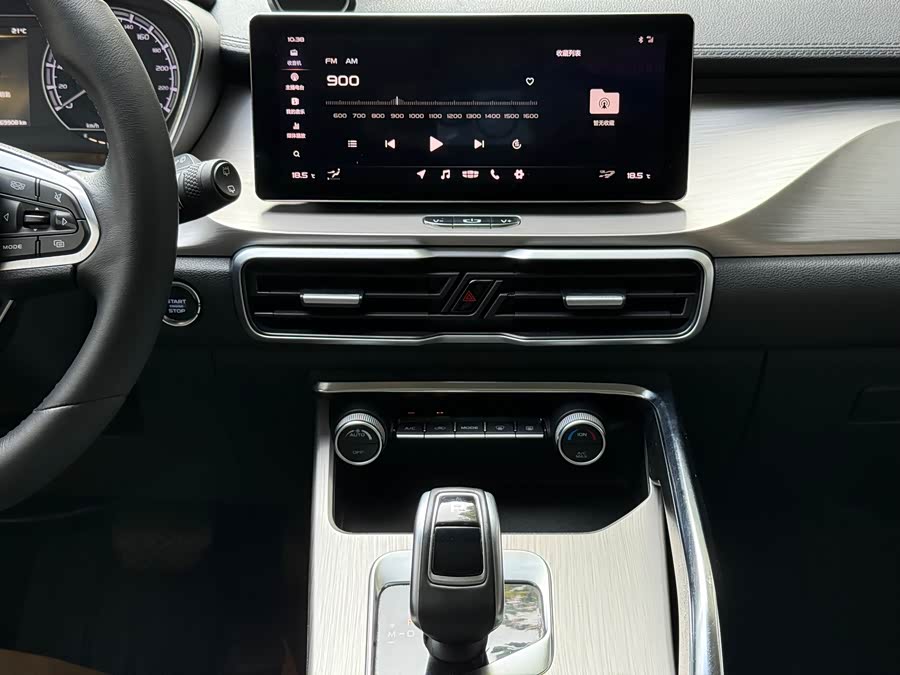GEELY Coolray 2019 #16 GEELY Coolray 2019 car image #16