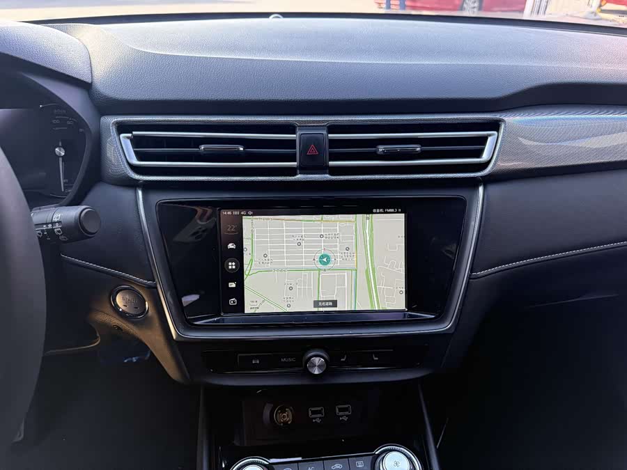 荣威 荣威Ei5 2019 汽车图片 #16