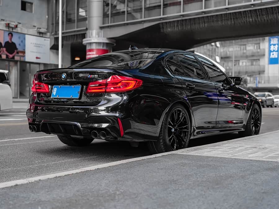 BMW M5 2018 #16 BMW M5 2018 car image #16
