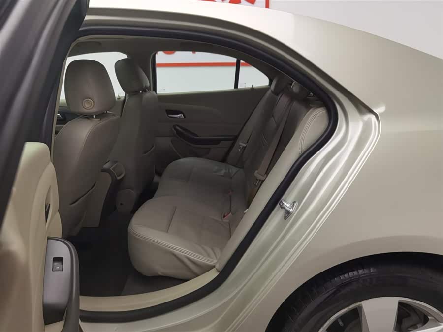 Chevrolet Malibu 2015 car image #16