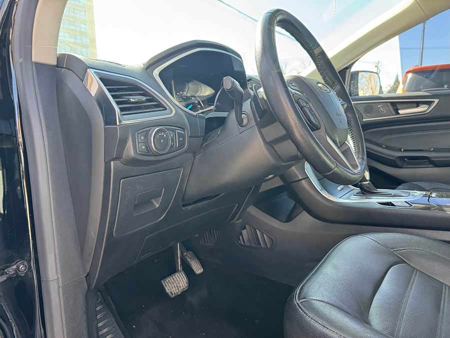 Ford Edge 2017 изображение автомобиля #16