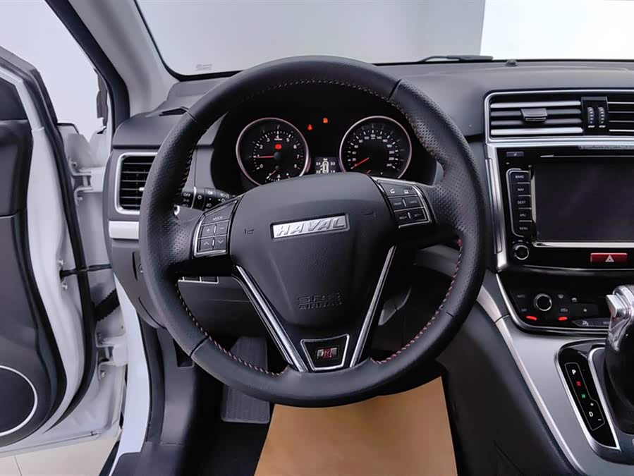 Haval H6 2017 car image #16