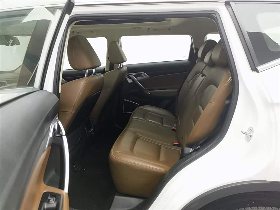 GEELY Boyue 2017 #16 GEELY Boyue 2017 car image #16