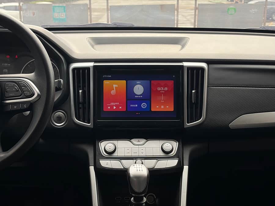 Great Wall Jingang Pao 2022 car image #16