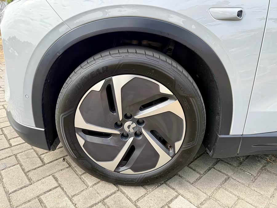 蔚来 蔚来EC6 2023 汽车图片 #16