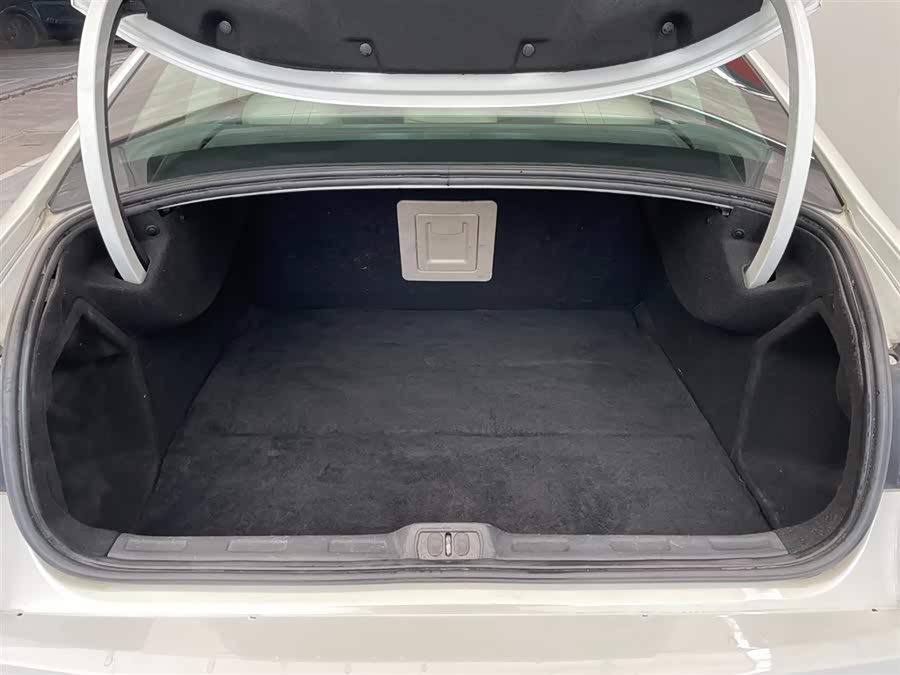 Citroen C5 2014 car image #16