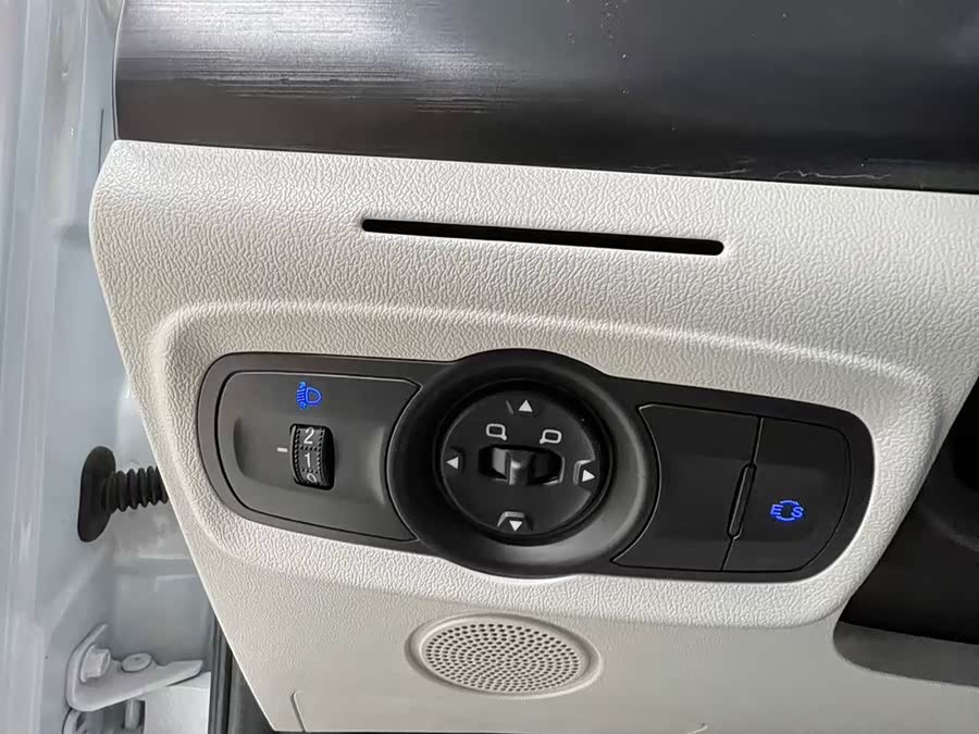 Chery Tiggo 3x 2023 car image #16