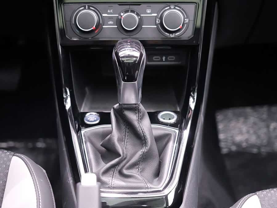 Volkswagen Tacqua 2022 #16 Volkswagen Tacqua 2022 car image #16