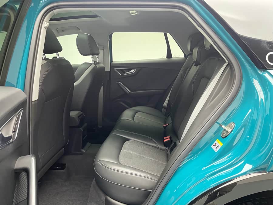 Audi A6L New Energy 2023 car image #16