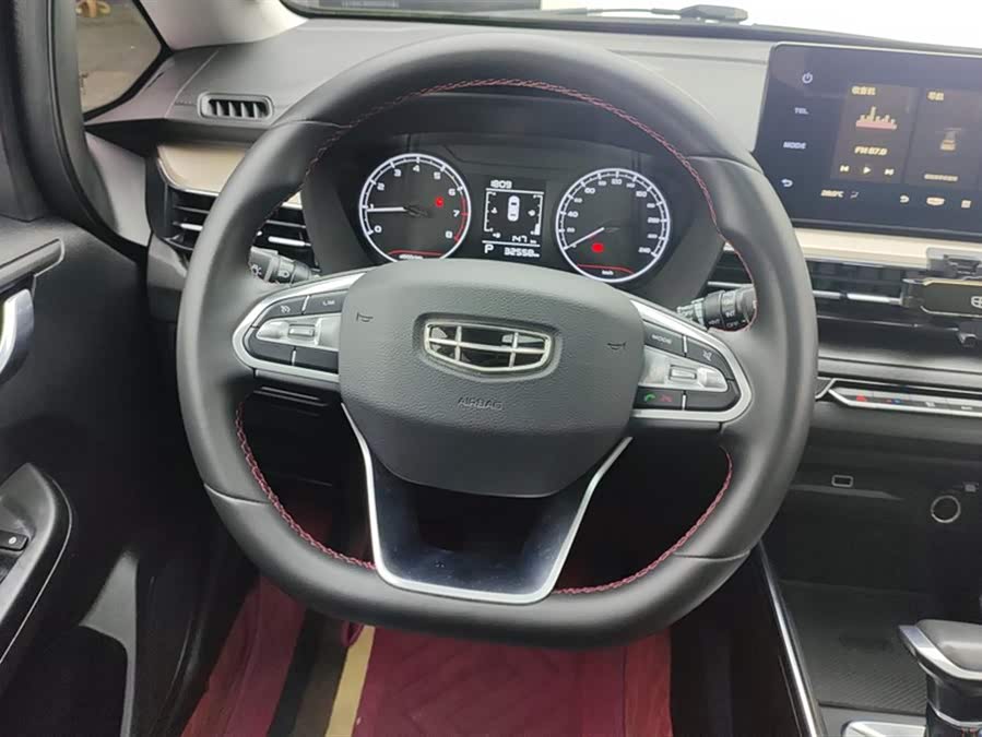GEELY 2021 car image #16