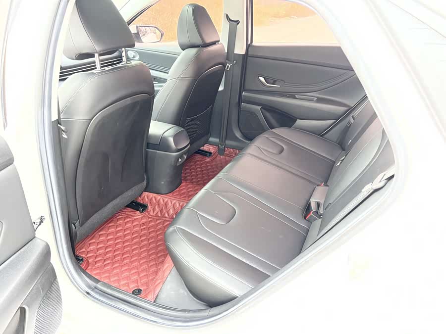 Hyundai Elantra 2021 car image #16