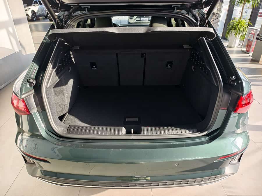 Audi A3 2024 car image #16