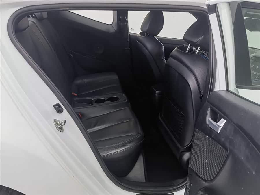 Hyundai Veloster 2016 immagine di auto #16