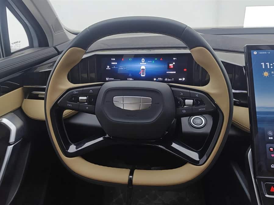 GEELY Boyue L 2023 car image #16