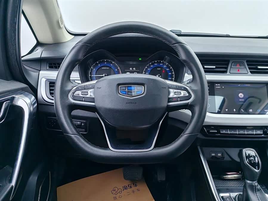 GEELY Vision X3 2019 изображение автомобиля #16