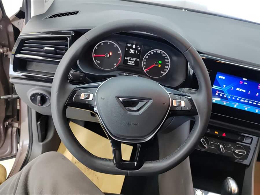 Jetta VS5 2020 car image #16