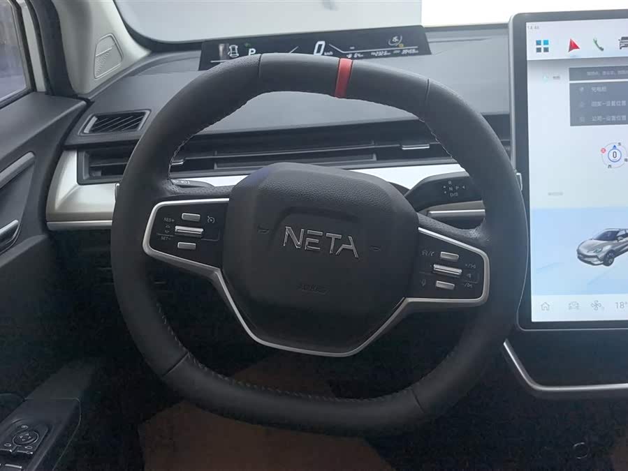 哪吒汽车 哪吒V 2022 #16 哪吒汽车 哪吒V 2022 汽车图片 #16