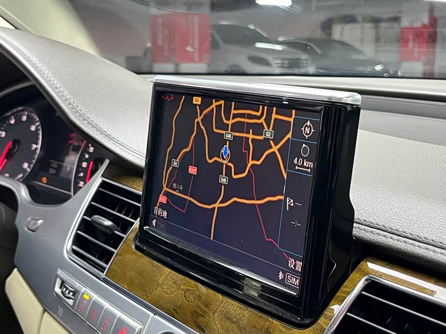 Audi A8 2013 imagen de coche #16